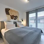Mensel 1 Apartment